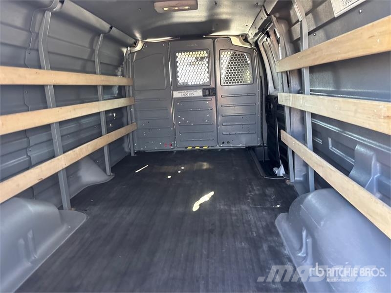 GMC Savana G2500 Cargo Van Dostavna vozila / kombiji