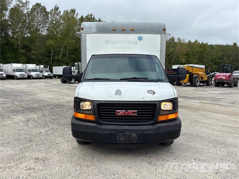 GMC Savana G3500 ボックスボディー、ウイング、箱車