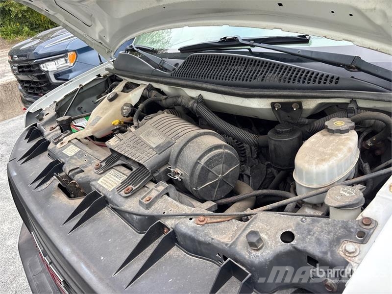 GMC Savana G3500 ボックスボディー、ウイング、箱車