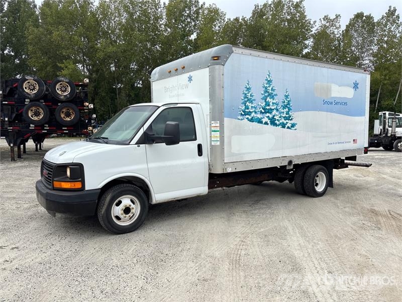 GMC Savana G3500 ボックスボディー、ウイング、箱車