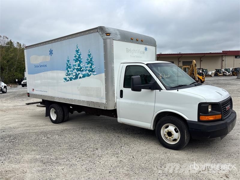 GMC Savana G3500 ボックスボディー、ウイング、箱車