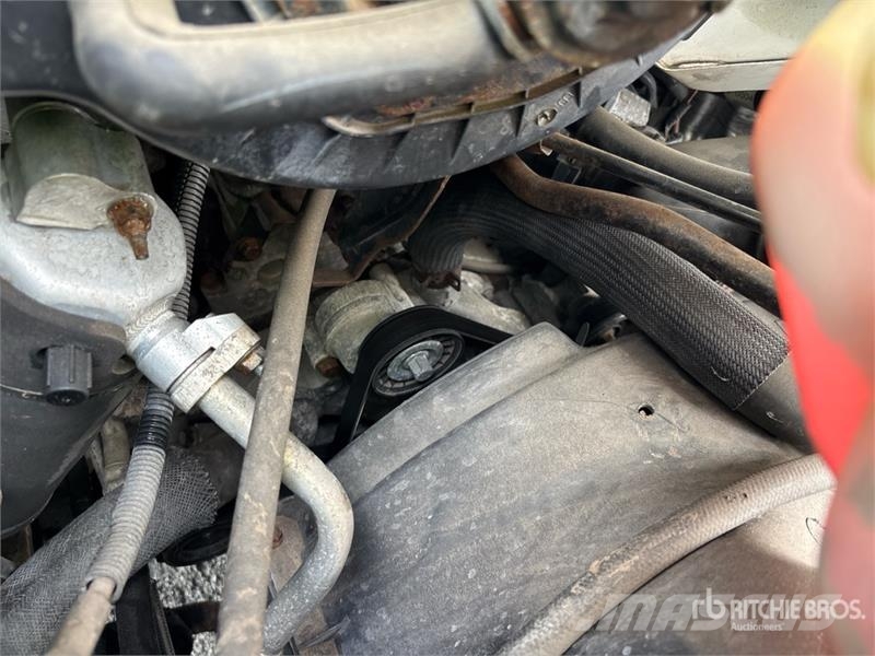 GMC Savana G3500 ボックスボディー、ウイング、箱車