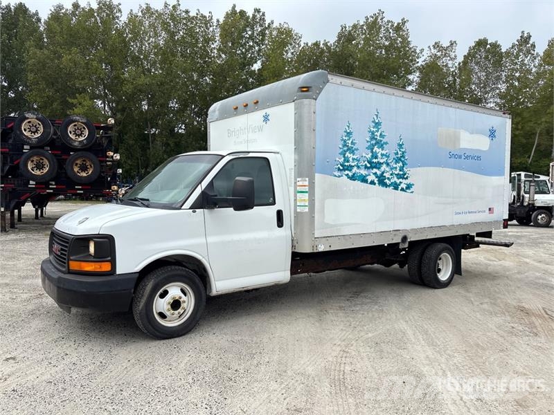 GMC Savana G3500 ボックスボディー、ウイング、箱車
