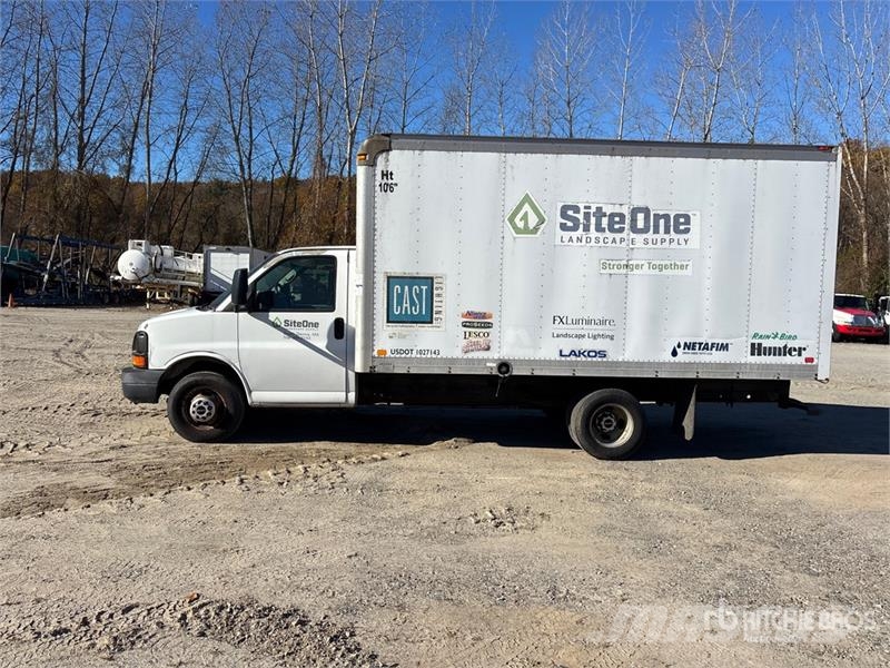 GMC Savana G3500 4x2 Flatbed Truck Flatbed kamyonlar
