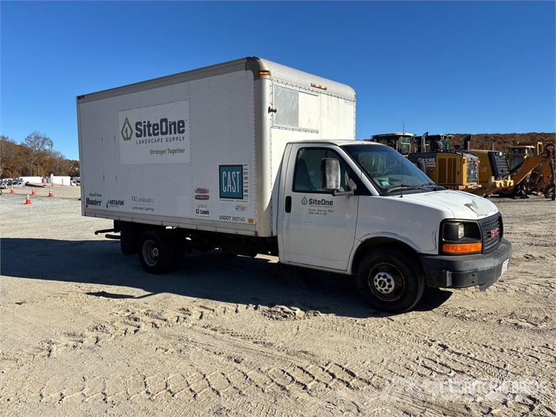 GMC Savana G3500 4x2 Flatbed Truck Flatbed kamyonlar
