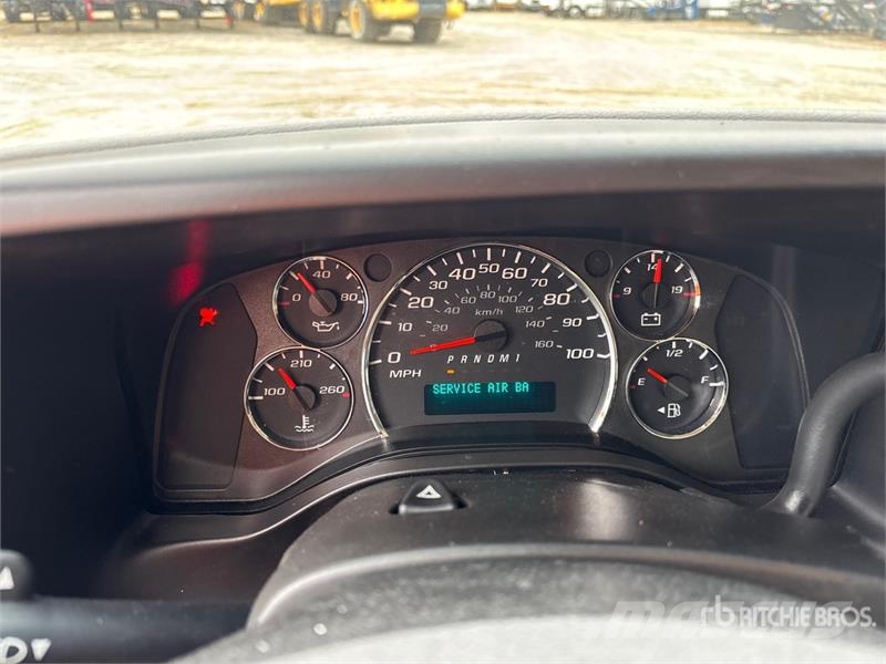 GMC Savana G3500 4x2 Van Truck Sanduk kamioni