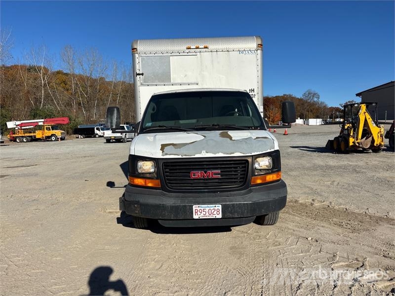 GMC Savana G3500 4x2 Van Truck Van Body Trucks
