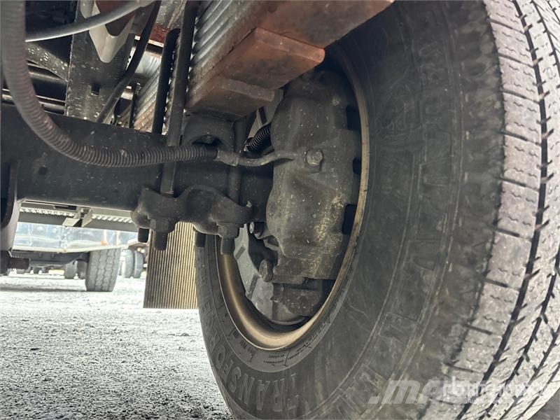 GMC Savana G3500 4x2 Van Truck Sanduk kamioni