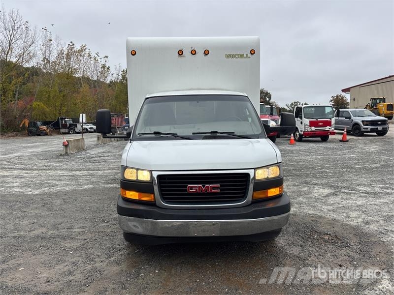 GMC Savana G3500 4x2 Van Truck Sanduk kamioni