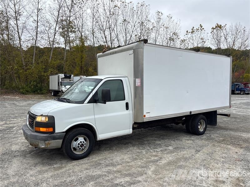 GMC Savana G3500 4x2 Van Truck Sanduk kamioni