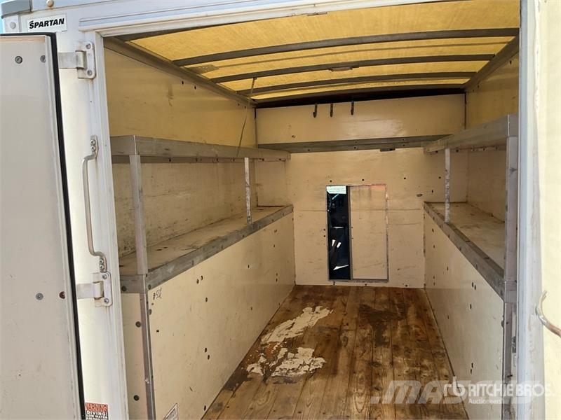 GMC Savana G3500 4x2 Van Truck Bakwagens met gesloten opbouw
