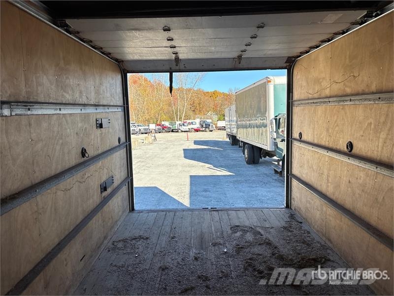 GMC Savana G3500 4x2 Van Truck Van Body Trucks