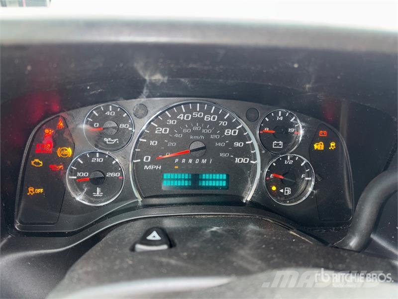 GMC Savana G3500 4x2 Van Truck Sanduk kamioni