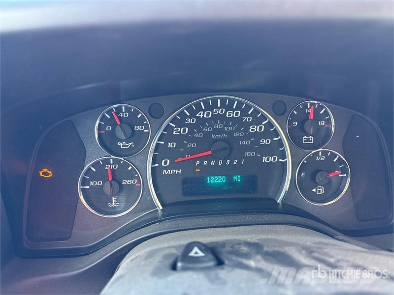 GMC Savana G3500 4x2 Van Truck Van Body Trucks