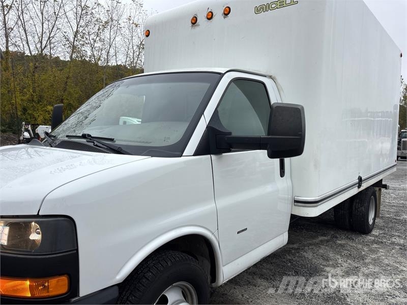 GMC Savana G3500 4x2 Van Truck Sanduk kamioni