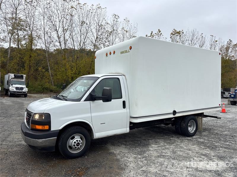 GMC Savana G3500 4x2 Van Truck Sanduk kamioni