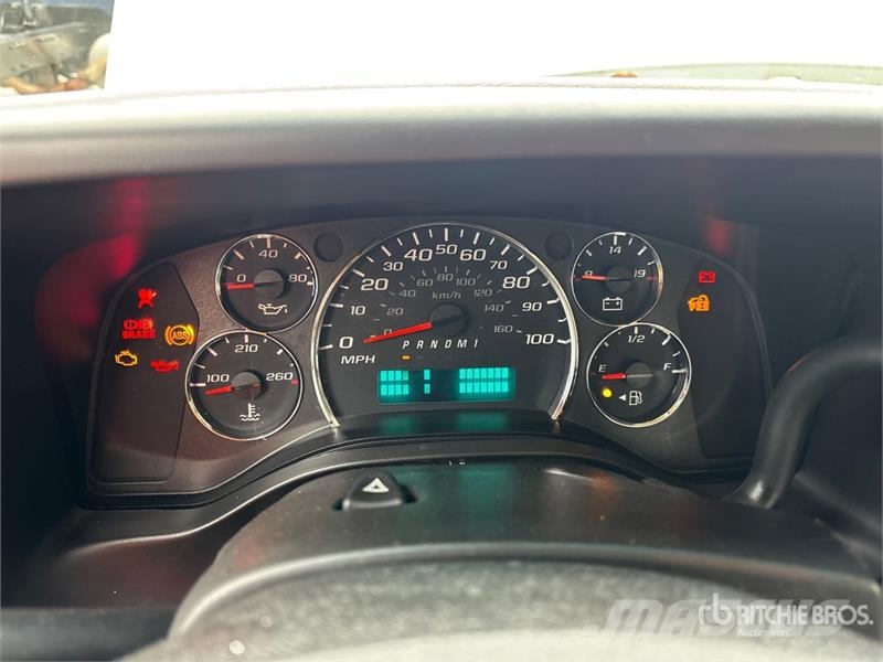 GMC Savana G3500 4x2 Van Truck Sanduk kamioni