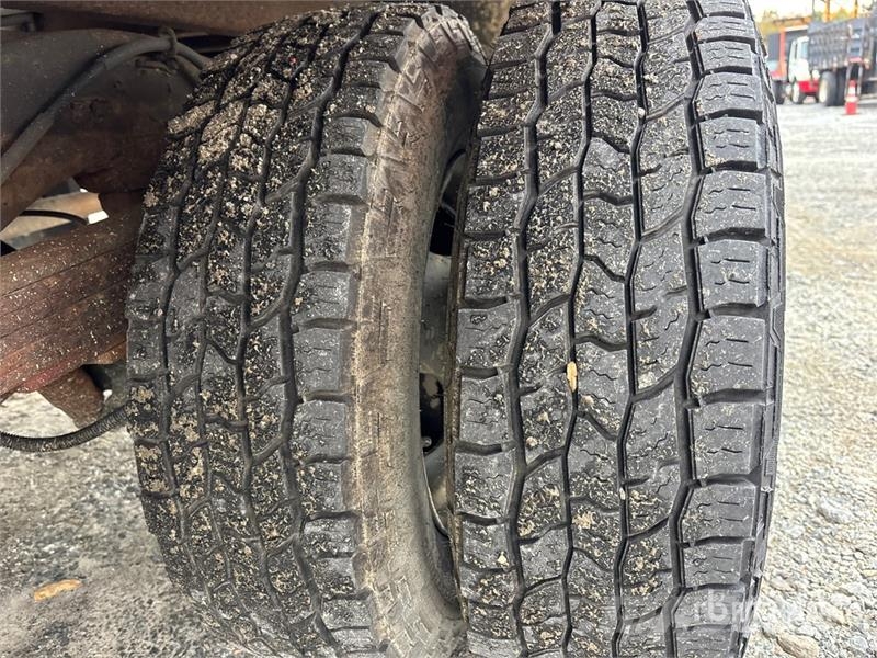 GMC Savana G3500 4x2 Van Truck Sanduk kamioni