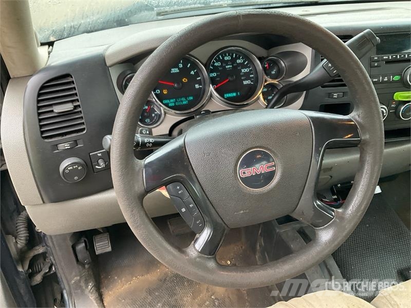 GMC Sierra 2500HD Andere Transporter