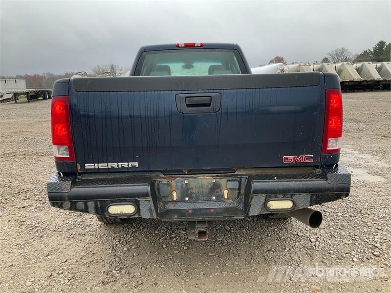 GMC Sierra 2500HD Andere Transporter