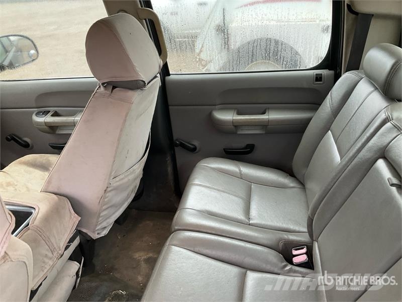 GMC Sierra 2500HD Andere Transporter