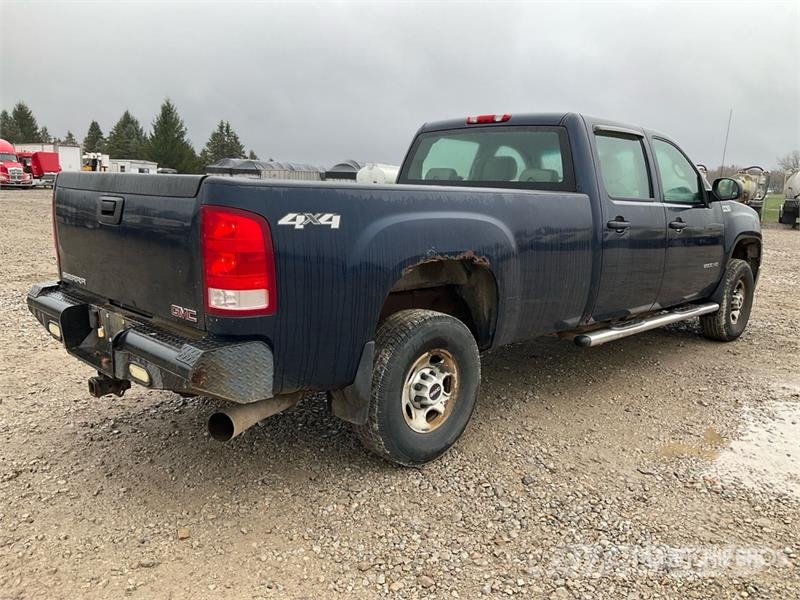 GMC Sierra 2500HD Andere Transporter