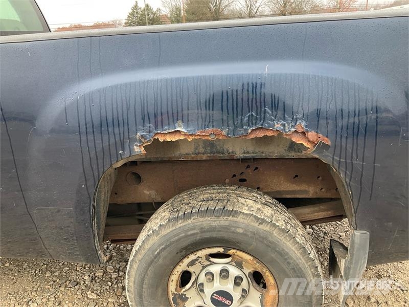 GMC Sierra 2500HD Andere Transporter