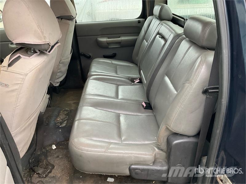 GMC Sierra 2500HD Andere Transporter