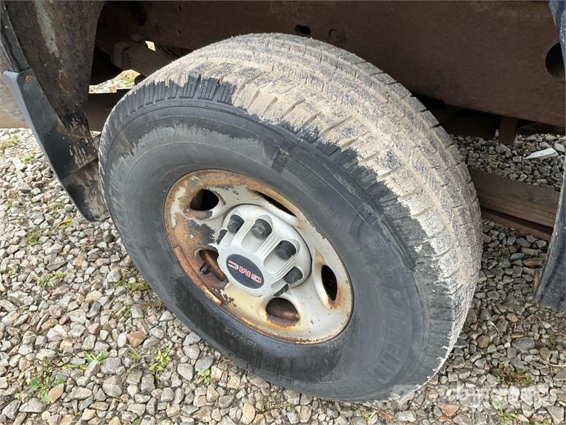 GMC Sierra 2500HD Andere Transporter