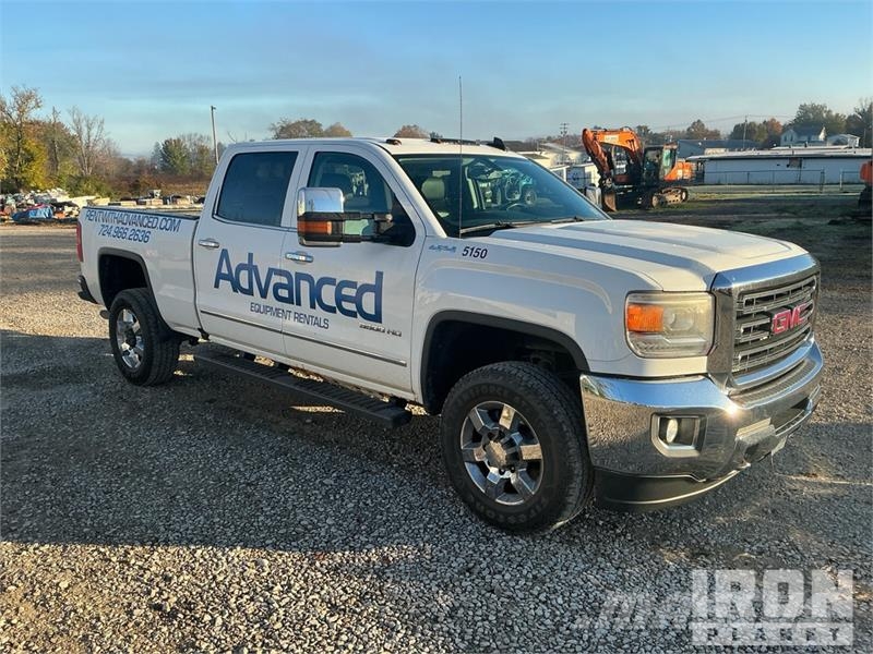 GMC Sierra 3500HD أخرى