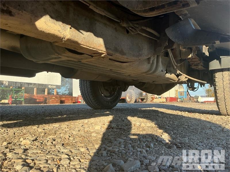 GMC Sierra 3500HD أخرى