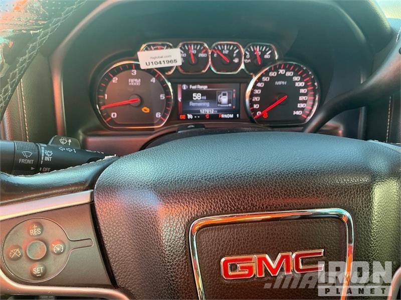 GMC Sierra 3500HD أخرى