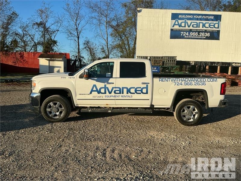 GMC Sierra 3500HD أخرى