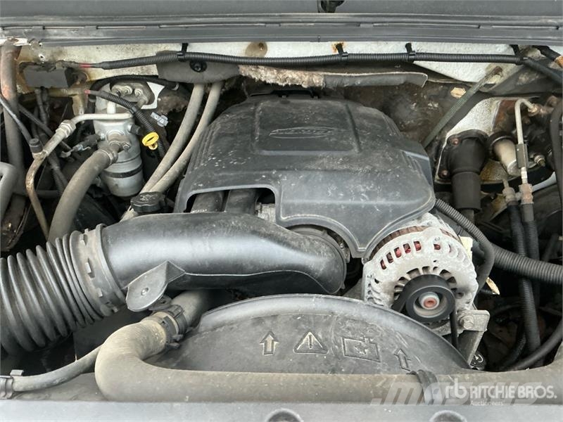 GMC Sierra 3500HD 4x4 Dump Truck Camion ribaltabili