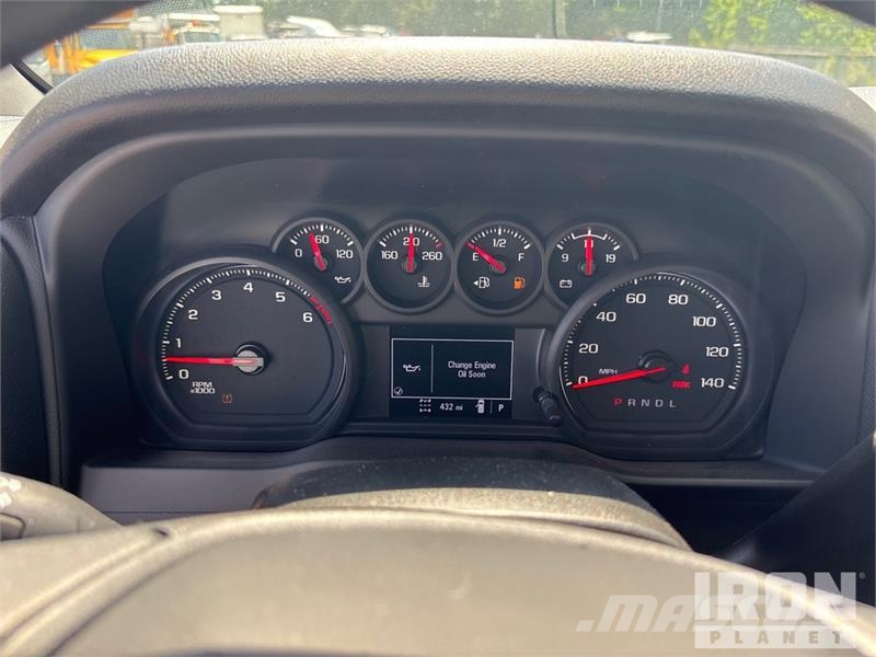 GMC Sierra 3500HD 4x4 Utility Truck Prekucniki