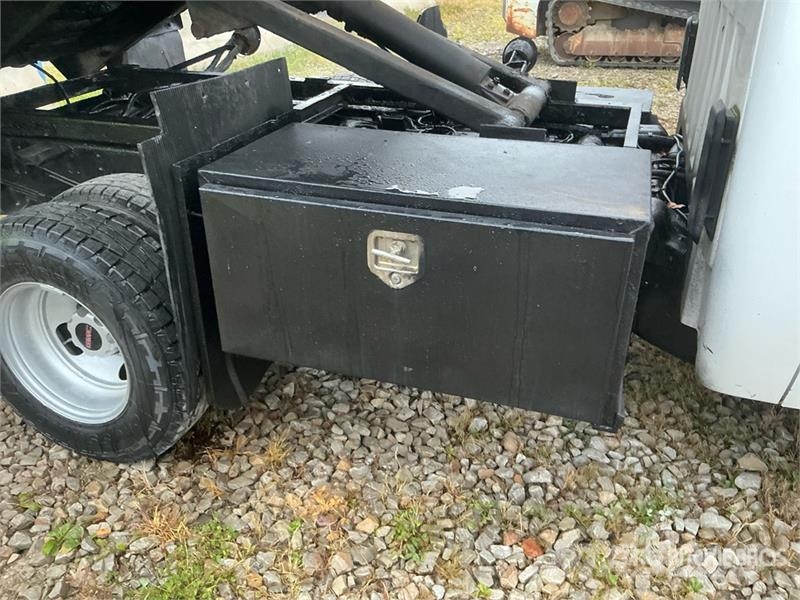 GMC Sierra 3500HD 4x4 Dump Truck Camion ribaltabili