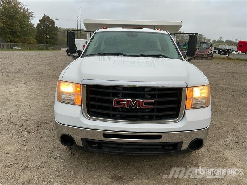 GMC Sierra 3500HD 4x4 Dump Truck Camion ribaltabili