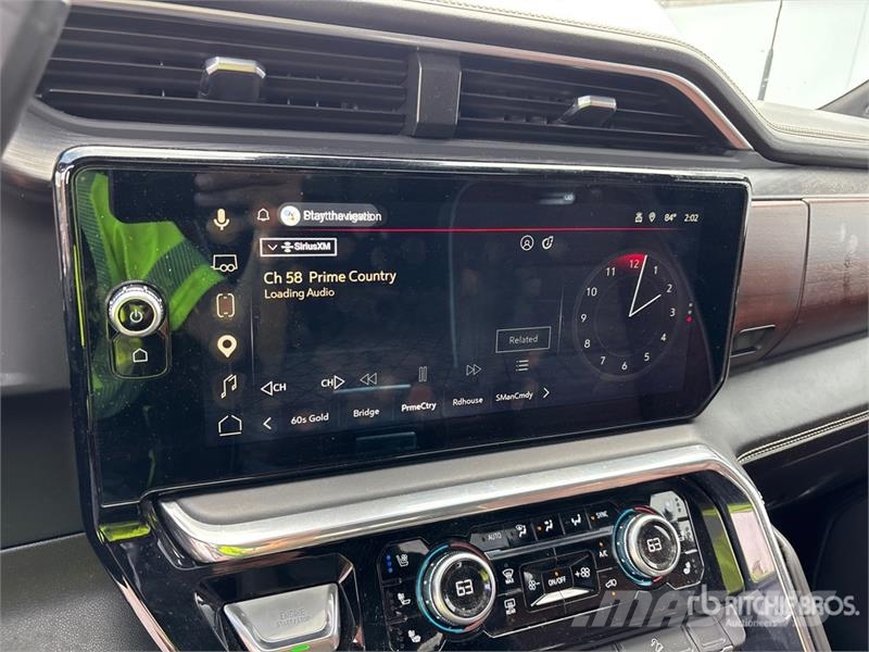 GMC Sierra 3500HD Denali 4x4 Crew Cab Pickup Övriga bilar