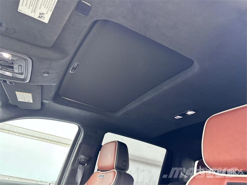 GMC Sierra 3500HD Denali 4x4 Crew Cab Pickup Övriga bilar