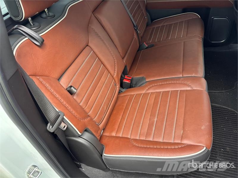 GMC Sierra 3500HD Denali 4x4 Crew Cab Pickup Övriga bilar