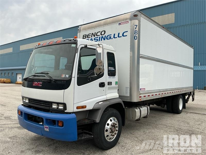 GMC T7500 شاحنات ذات هيكل صندوقي