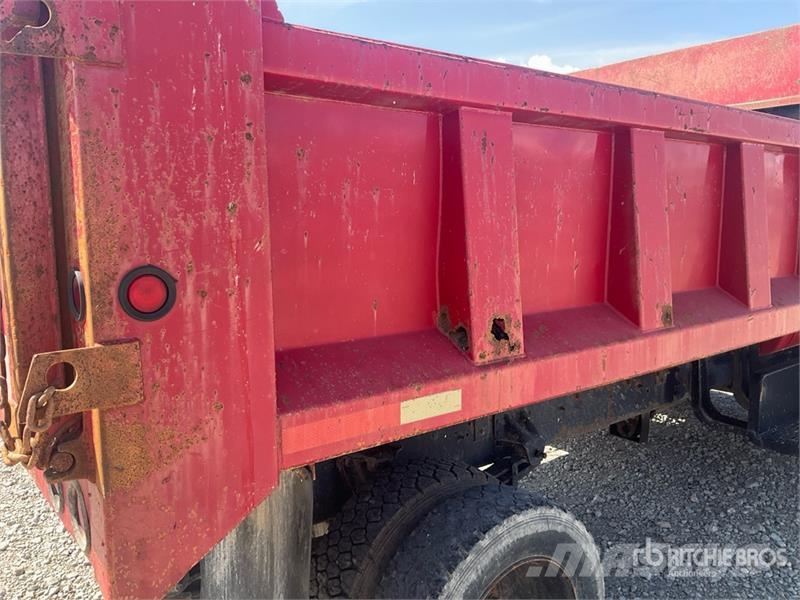 GMC Topkick 傾卸式卡車