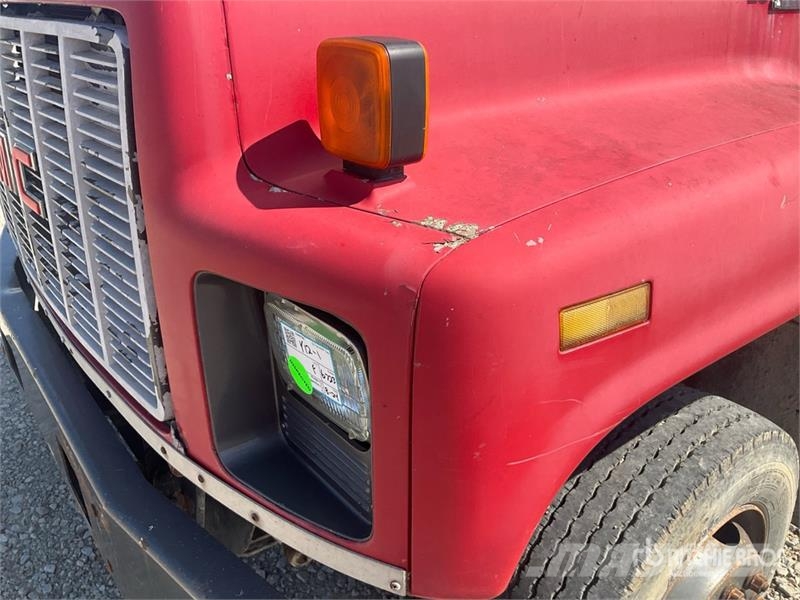 GMC Topkick 傾卸式卡車