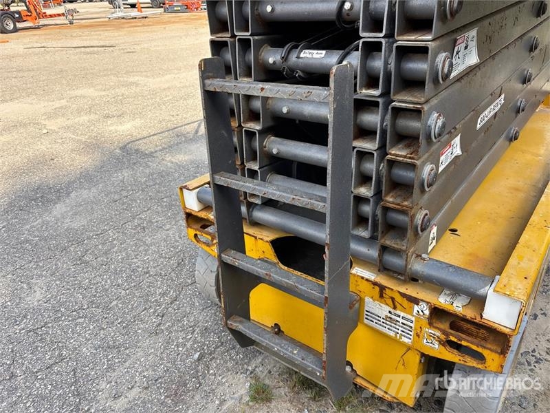 GMG 4046ED Electric Scissor Lift Platforme foarfeca
