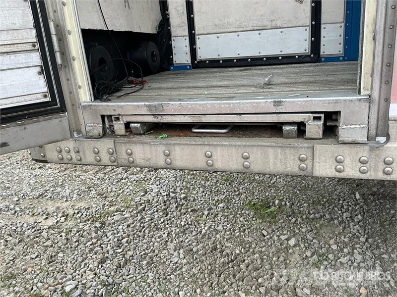 Great Dane 28 ft x 102 in S/A Multi -Temp Refrigerated Traile Poluprikolice hladnjače