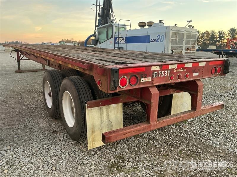 Great Dane 40000 lb 48 ft T/A Flatbed Trailer Platformas/izkraušana no sāniem