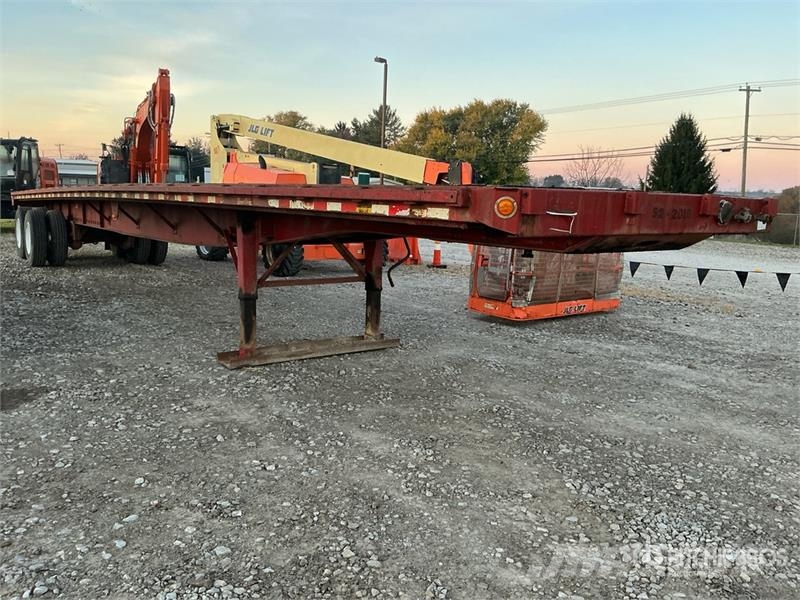 Great Dane 40000 lb 48 ft T/A Flatbed Trailer Platformas/izkraušana no sāniem