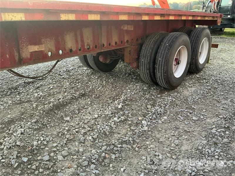 Great Dane 40000 lb 48 ft T/A Flatbed Trailer Platformas/izkraušana no sāniem