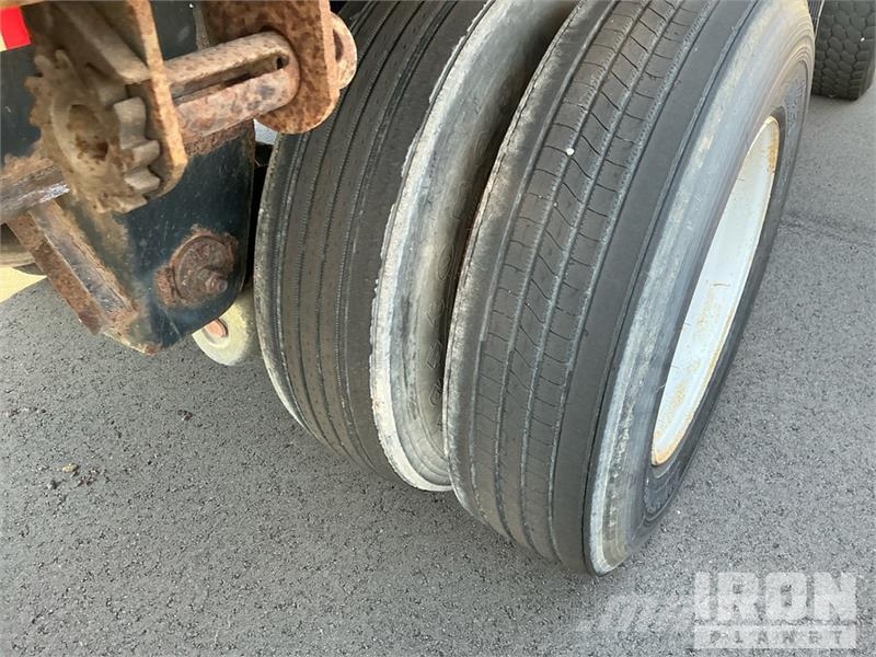 Great Dane 53 ft T/A Spread Axle Flatbed Trailer Remolques de cama baja