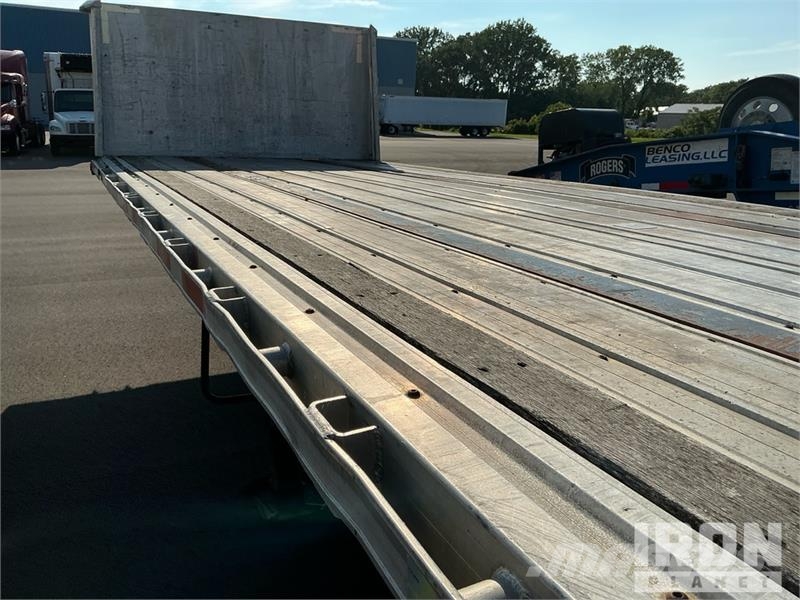 Great Dane 53 ft T/A Spread Axle Flatbed Trailer Remolques de cama baja